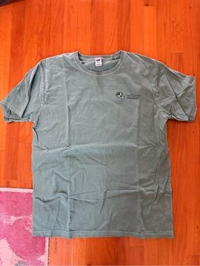 Men’s Short Sleeve T-Shirt in Sage Green
